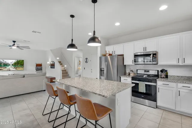 $470,000 | 32209 Daylight Drive, San Tan Valley, AZ 85144