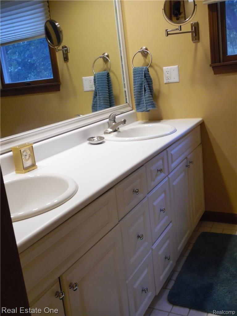 29230 Utley Road Farmington, MI 48334 - Photo 19 of 31 SAM_0613.JPG