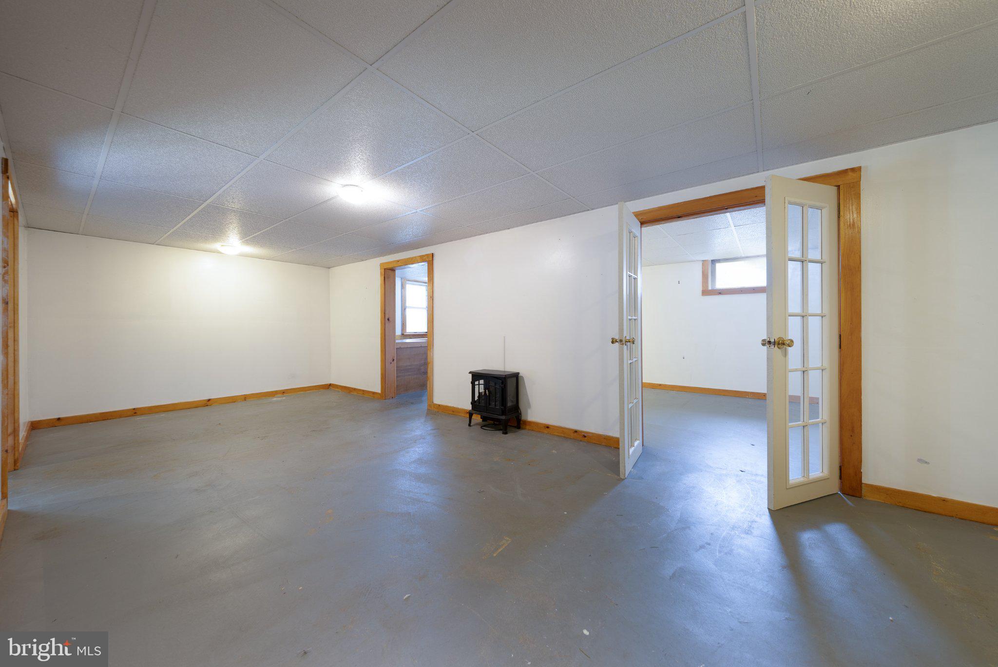 612 Monroeville Road Swedesboro, NJ 08085 - Photo 22 of 35 Spacious, versatile blank canvas awaits.