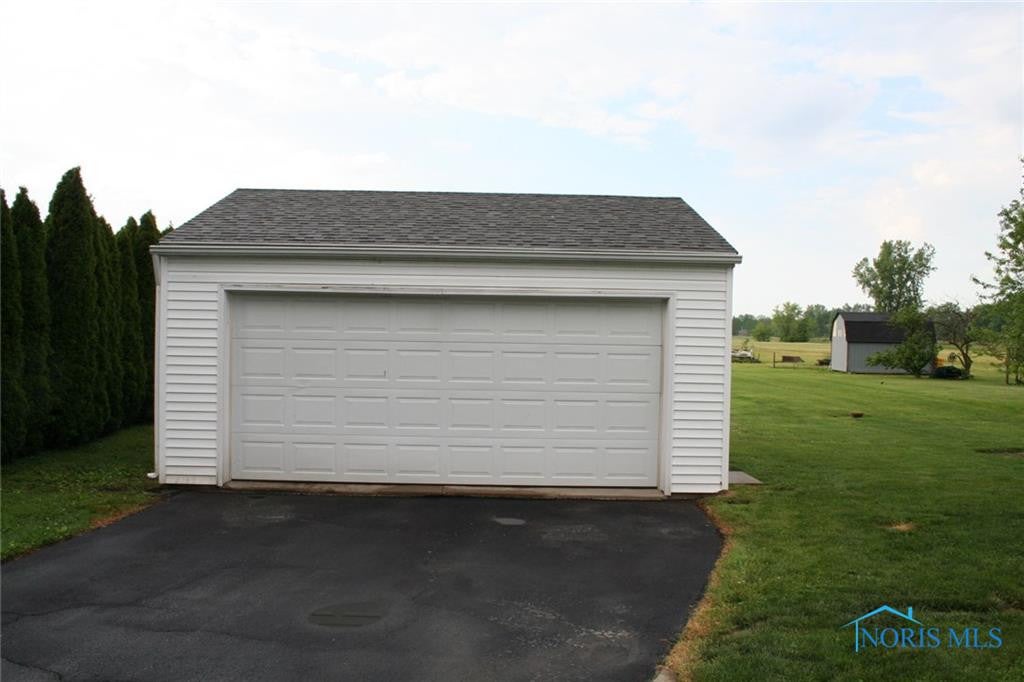 4025 Brown Road Oregon, OH 43616 - Photo 21 of 30 Gallery Image 21