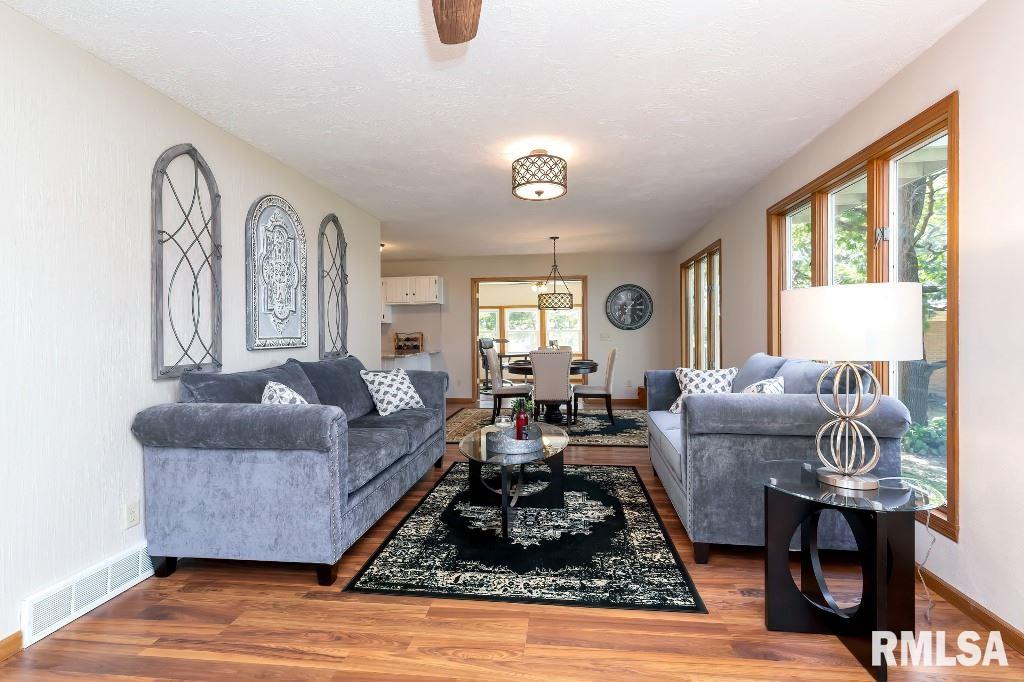 17612 River Road North Cordova, IL 61242 - Photo 8 of 36 Gallery Image 8