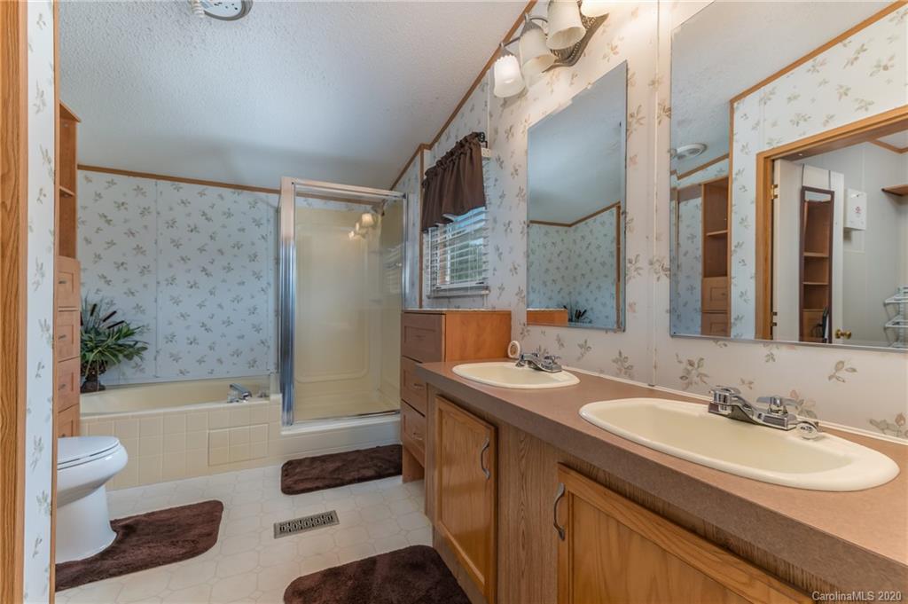 800 Lavender Road Grover, NC 28073 - Photo 8 of 34 Gallery Image 8