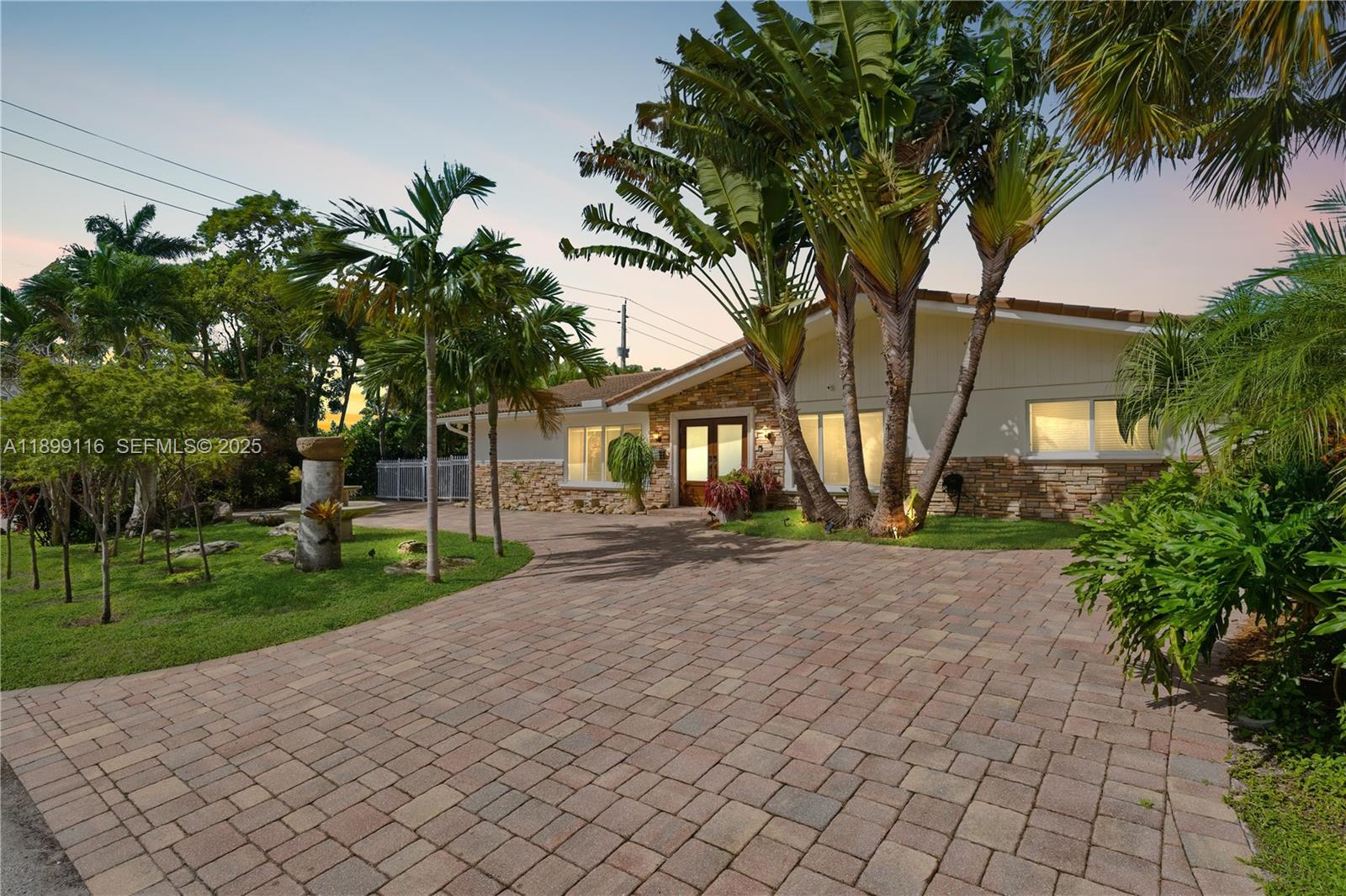 3901 Northeast 25th Avenue Lighthouse Point, FL 33064 - Photo 1 of 27