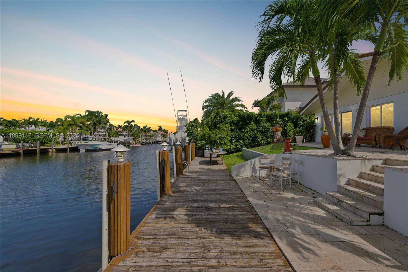 3901 Northeast 25th Avenue Lighthouse Point, FL 33064 - Photo 5 of 27