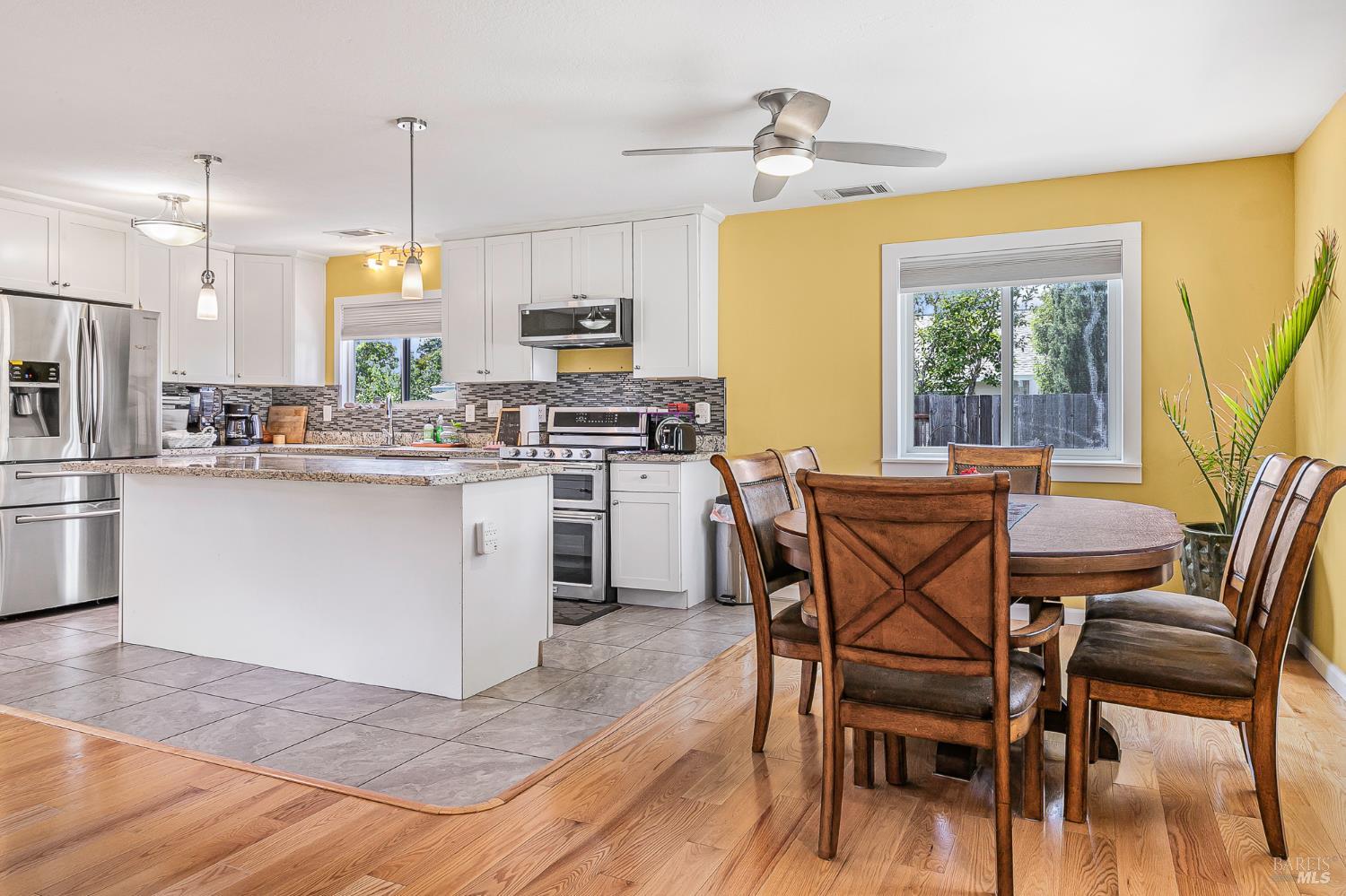 5105 Silver Lake Drive Santa Rosa, CA 95409 - Photo 3 of 36