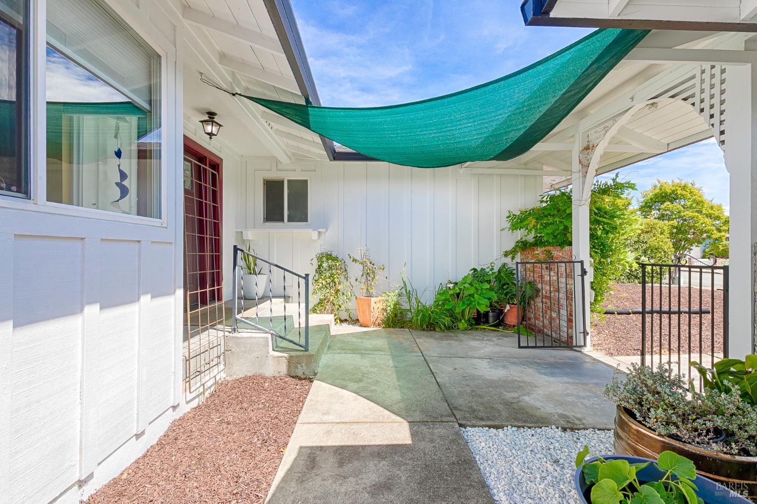 5105 Silver Lake Drive Santa Rosa, CA 95409 - Photo 32 of 36