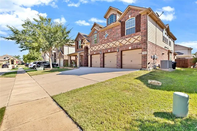 $515,000 | 9832 Amaranth Drive, Fort Worth, TX 76177