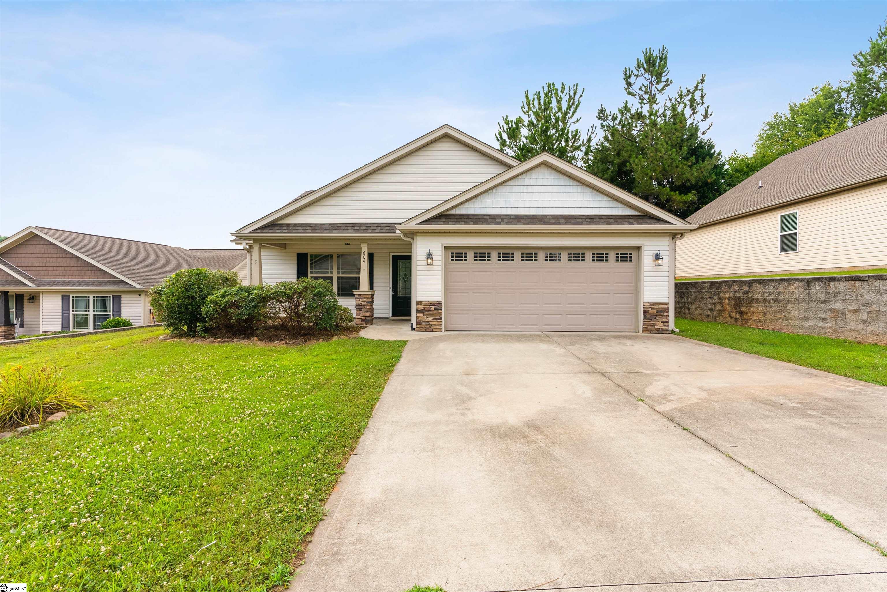604 Nature Walk Way Inman, SC 29349 - Photo 3 of 36
