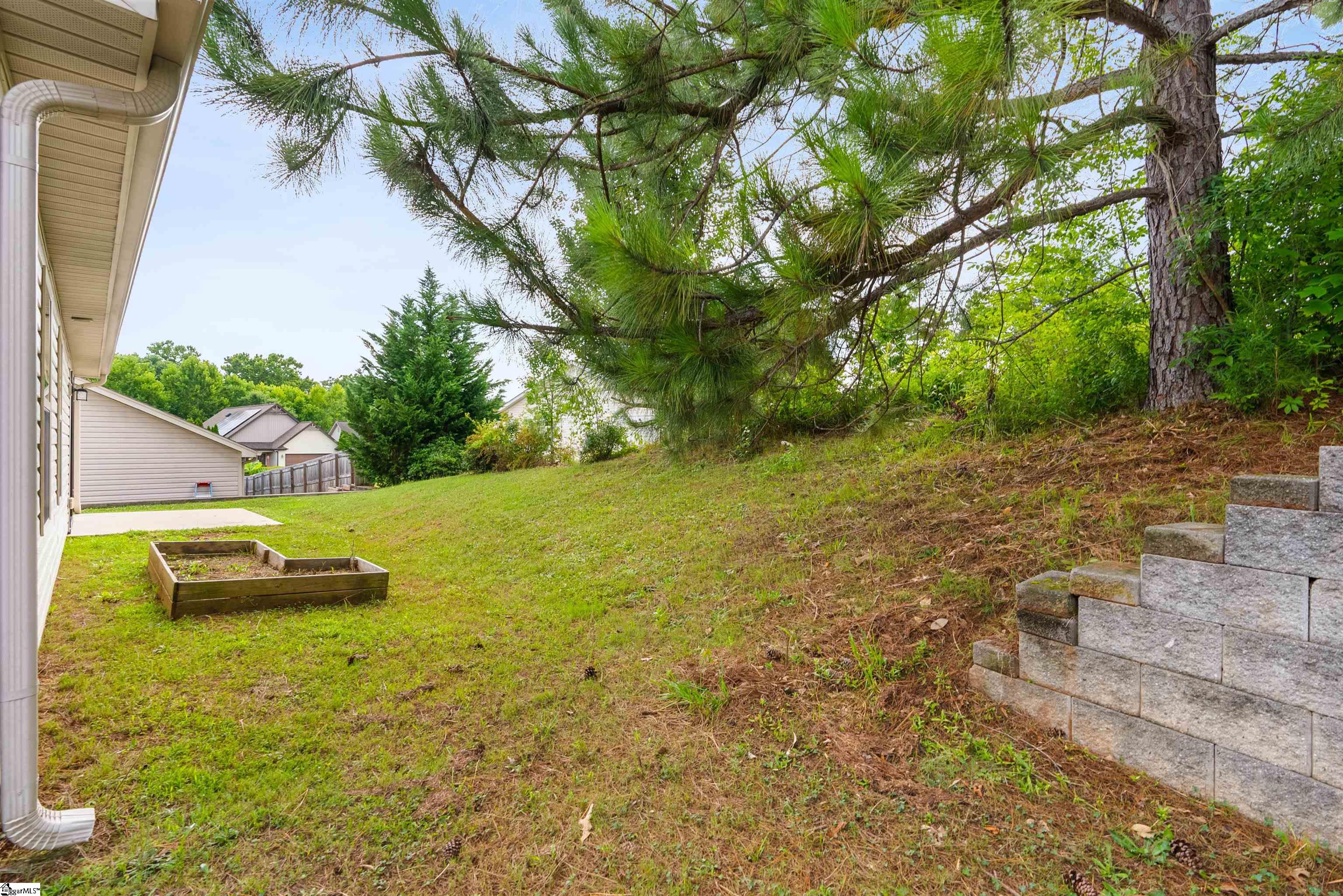 604 Nature Walk Way Inman, SC 29349 - Photo 31 of 36