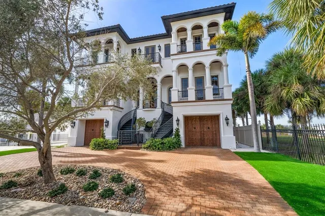 $10,989,000 | 1040 Eldorado Avenue, Clearwater Beach, FL 33767