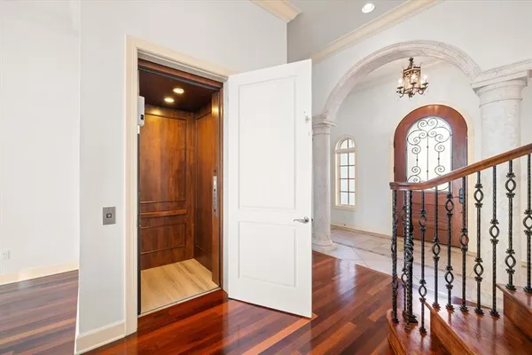 $10,989,000 | 1040 Eldorado Avenue, Clearwater Beach, FL 33767