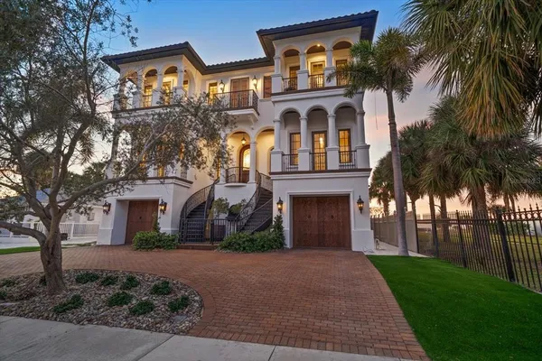 $10,989,000 | 1040 Eldorado Avenue, Clearwater Beach, FL 33767
