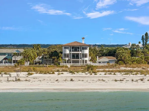 $10,989,000 | 1040 Eldorado Avenue, Clearwater Beach, FL 33767