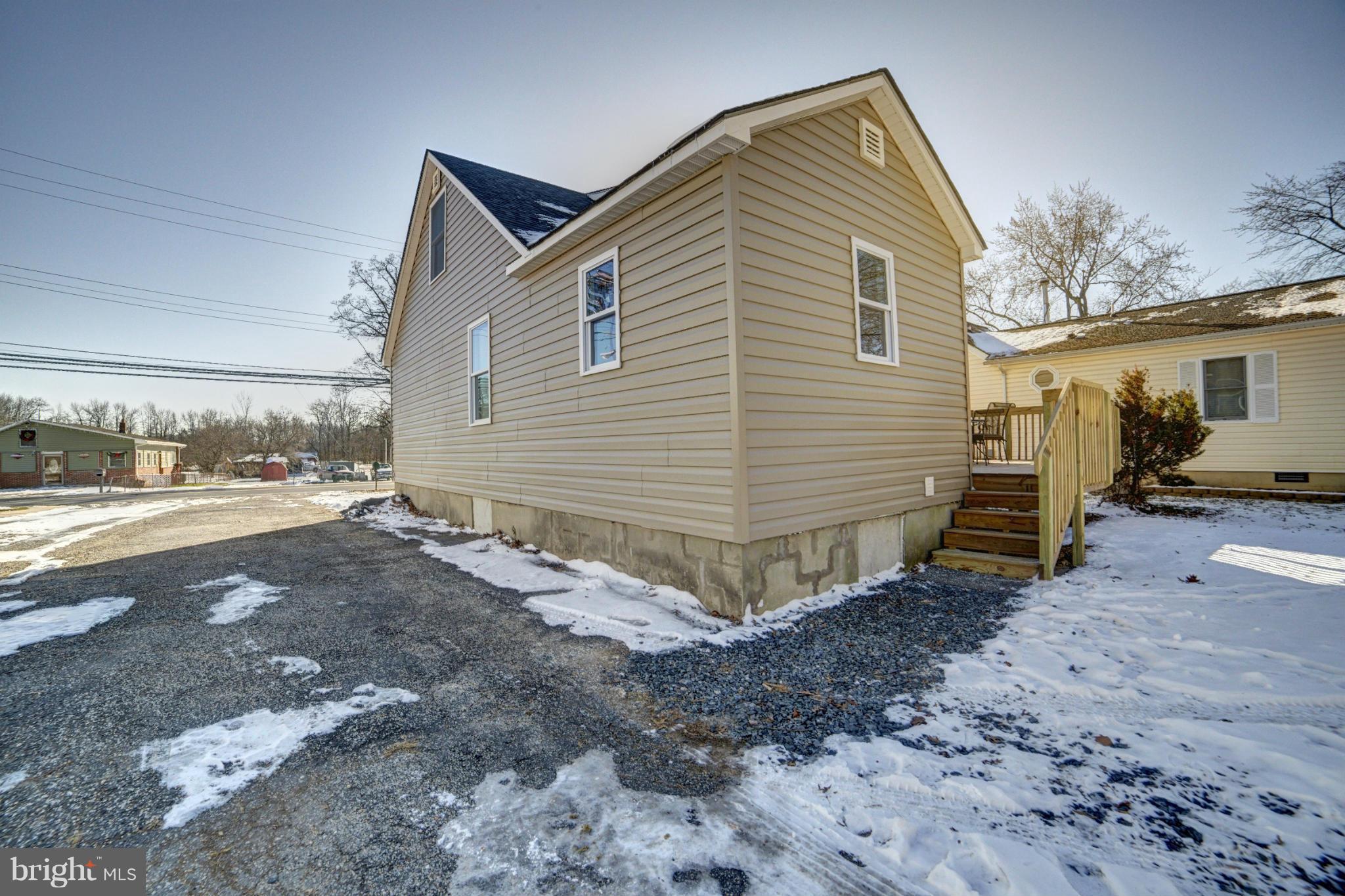1616 Middleborough Road Baltimore, MD 21221 - Photo 2 of 30 Exterior (Rear)