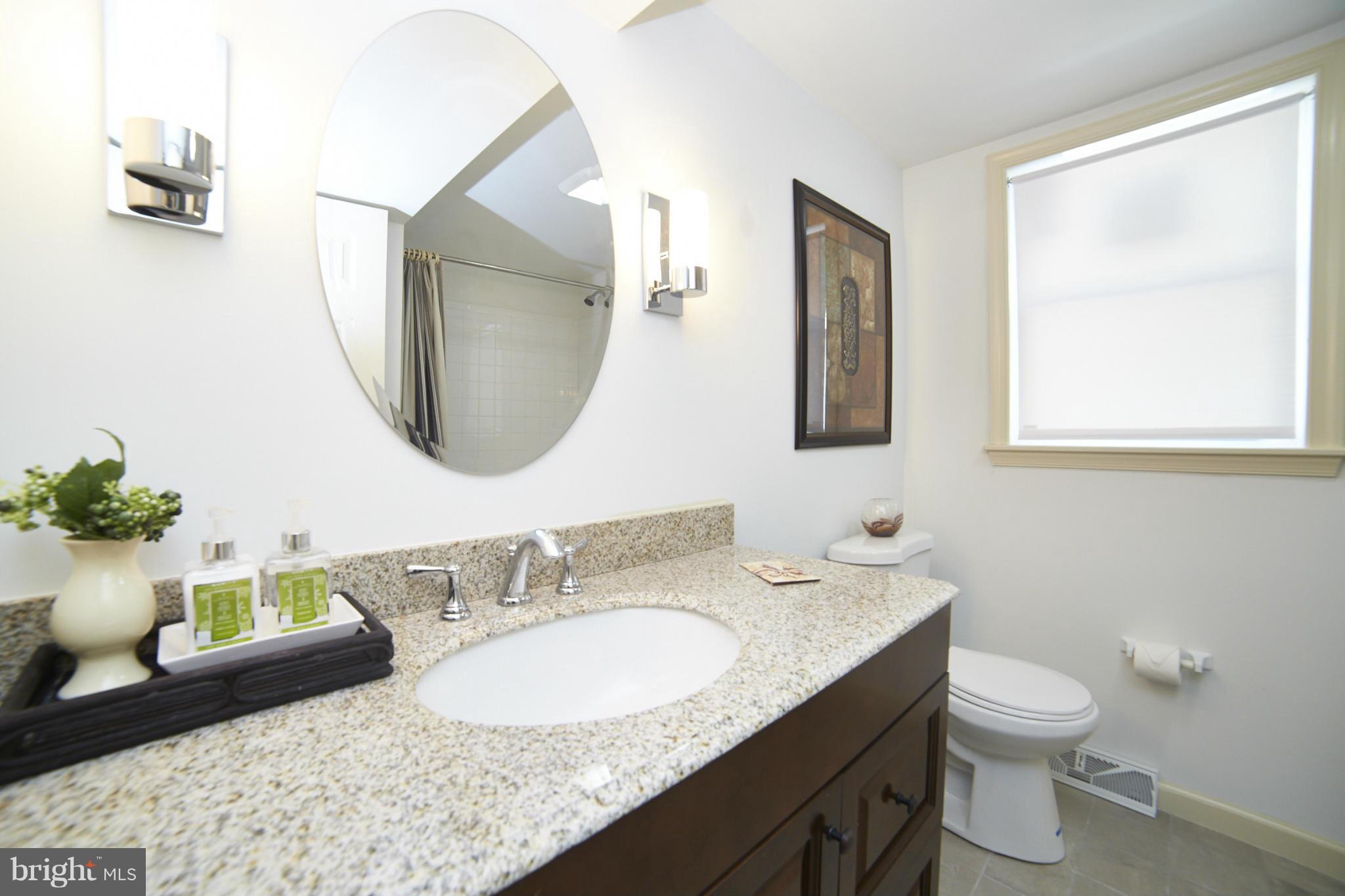 1616 Middleborough Road Baltimore, MD 21221 - Photo 27 of 30 Bath #1