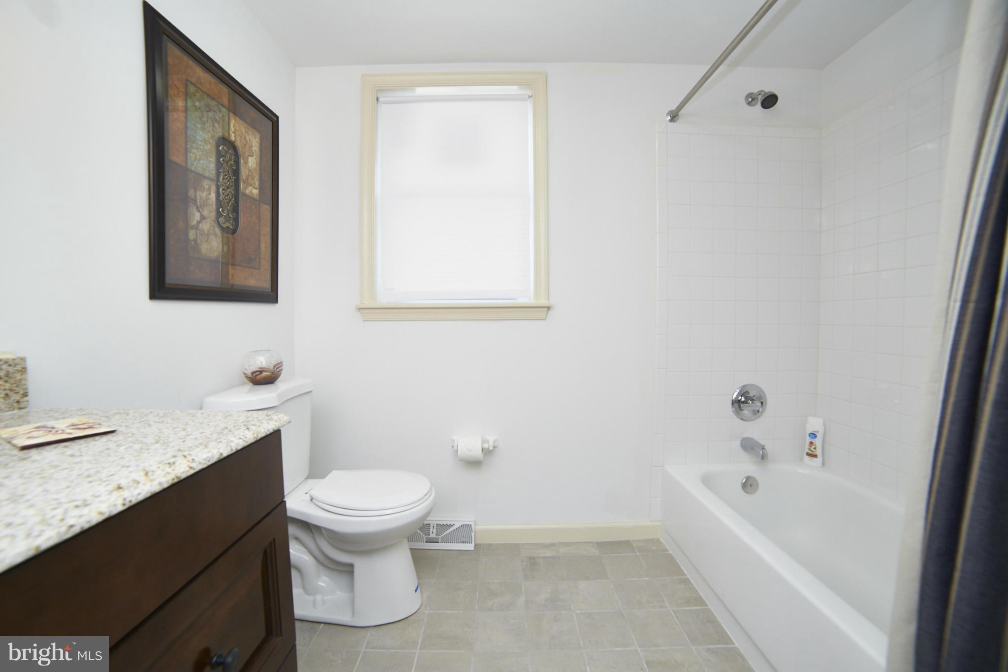 1616 Middleborough Road Baltimore, MD 21221 - Photo 28 of 30 Bath #1