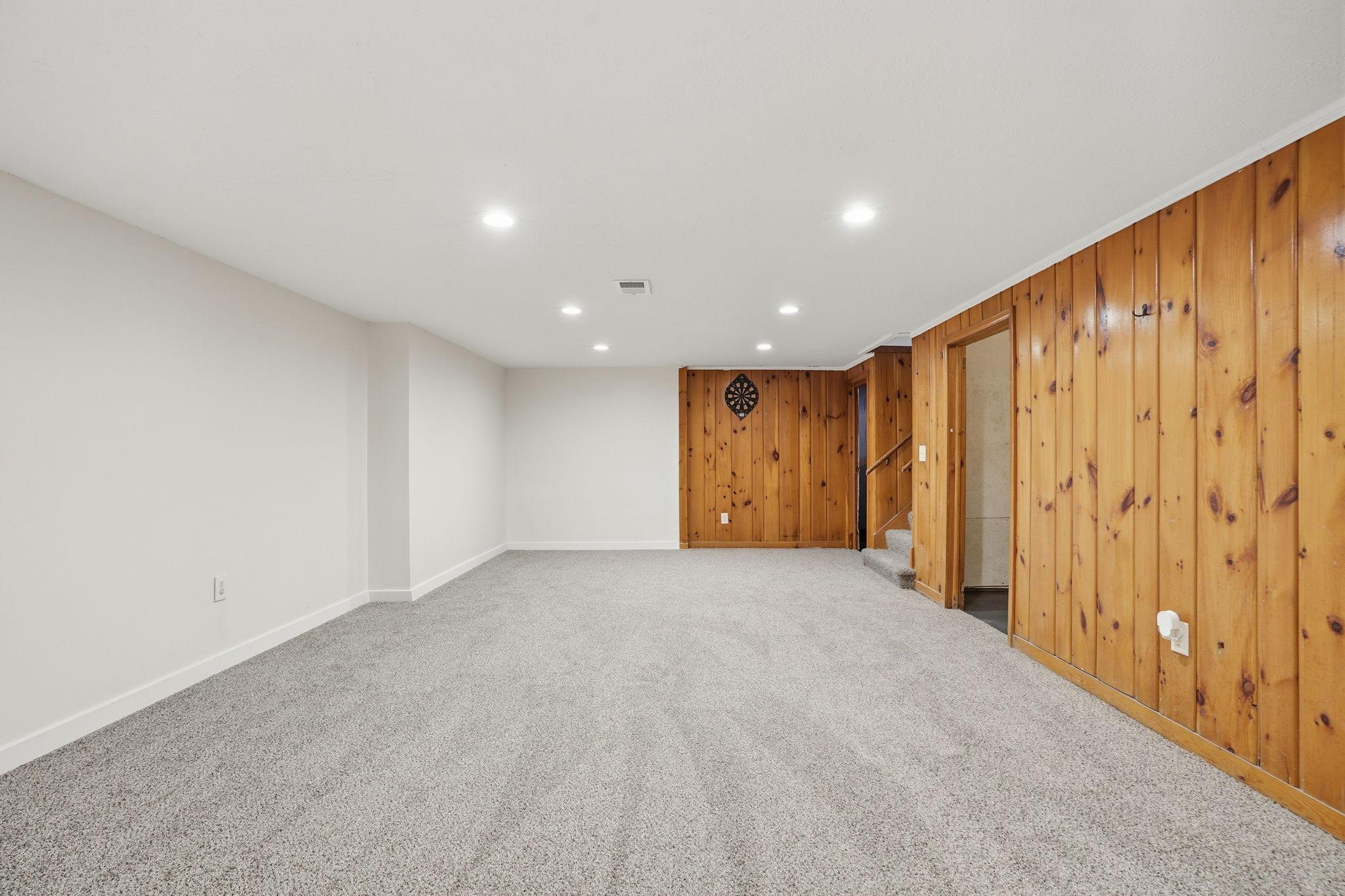 20685 Holiday Avenue Lakeville, MN 55044 - Photo 21 of 29