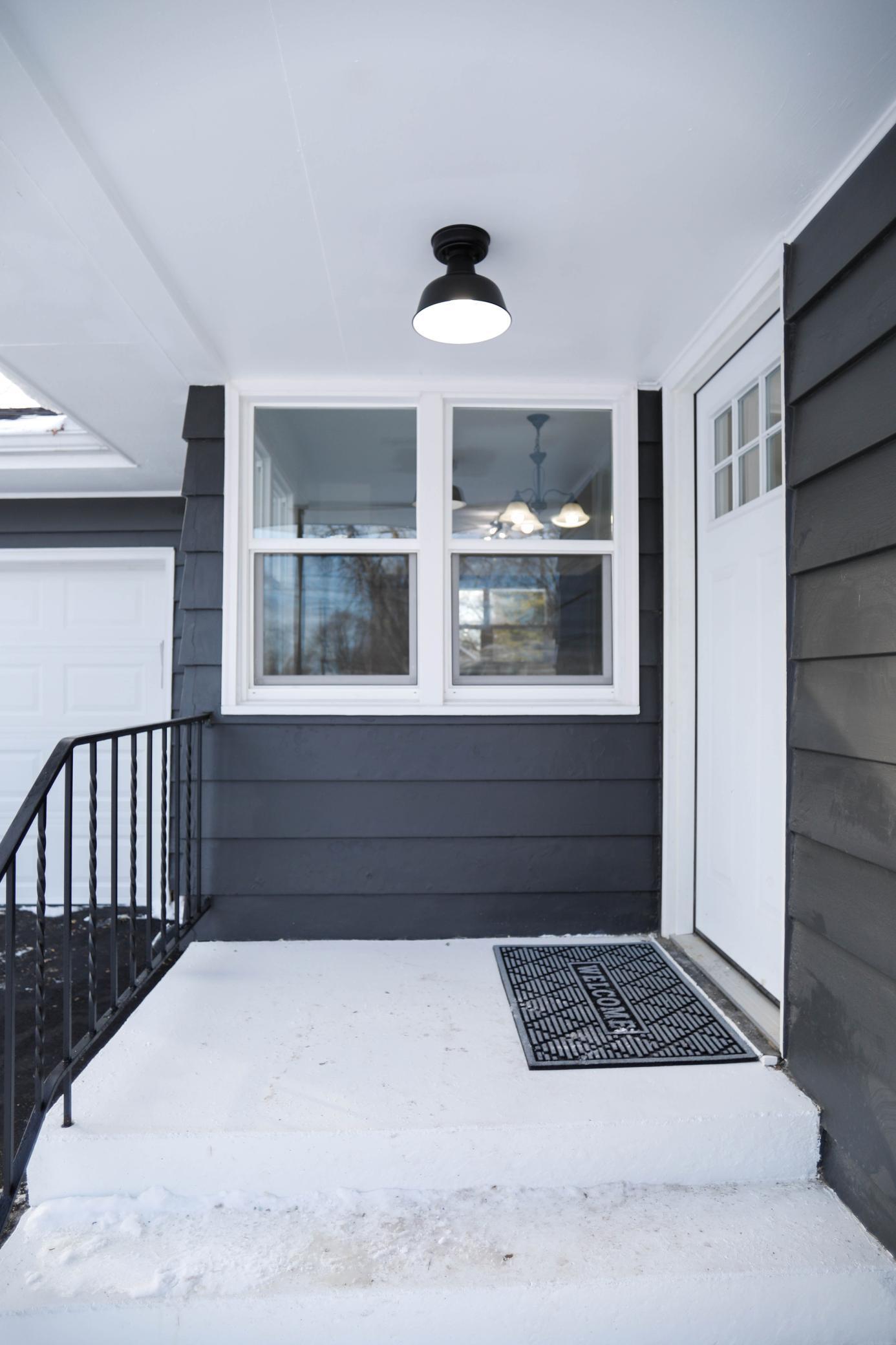 20685 Holiday Avenue Lakeville, MN 55044 - Photo 4 of 29