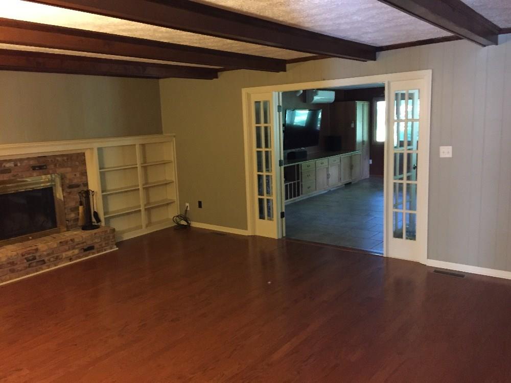 569 Cobblestone Road Avon, IN 46123 - Photo 17 of 23 Gallery Image 17