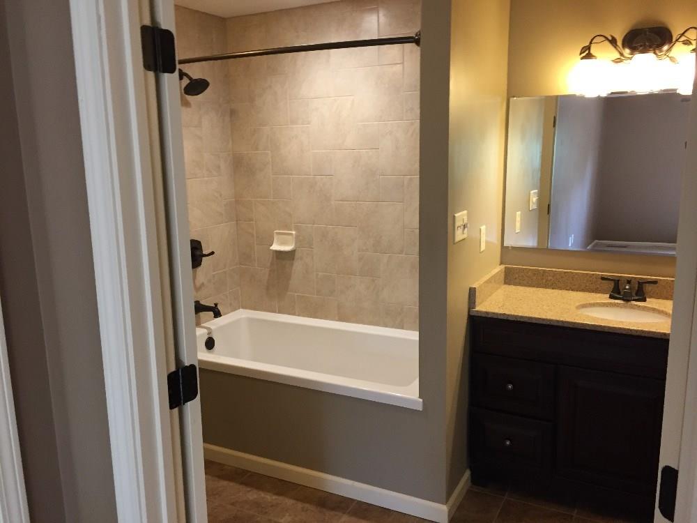 569 Cobblestone Road Avon, IN 46123 - Photo 19 of 23 Gallery Image 19