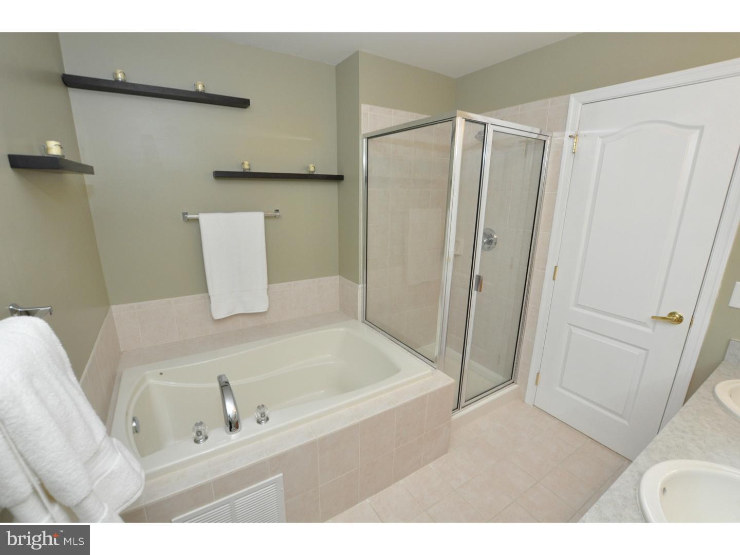 154 Castleton Road Delran, NJ 08075 - Photo 16 of 24 Master Bathroom