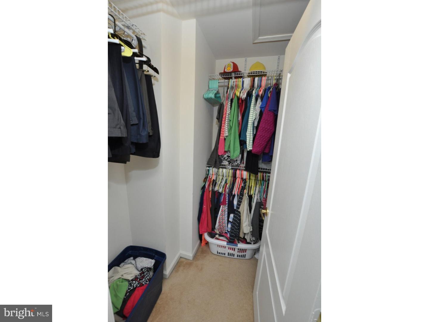154 Castleton Road Delran, NJ 08075 - Photo 17 of 24 Walk-in Closet