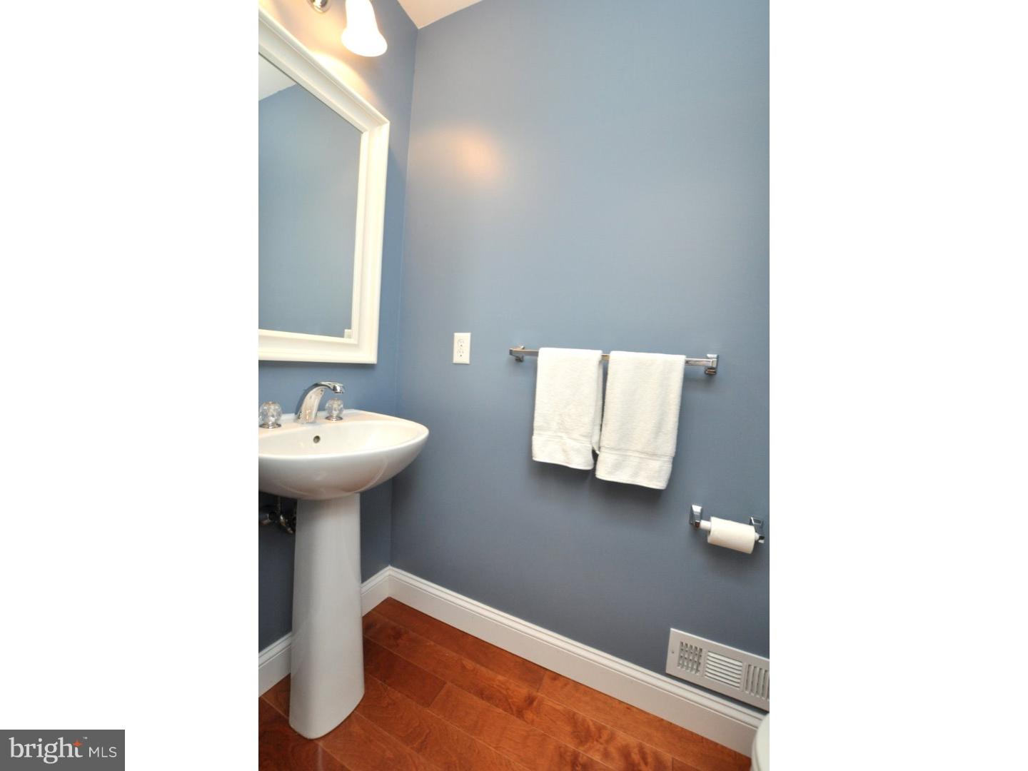 154 Castleton Road Delran, NJ 08075 - Photo 21 of 24 Half Bath