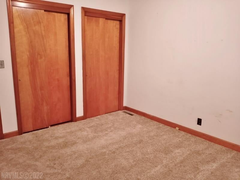 129 Spring Street Narrows, VA 24124 - Photo 13 of 18 Gallery Image 13