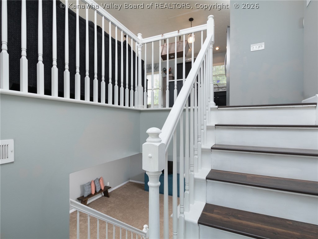 323 Joshua Way Winfield, WV 25213 - Photo 3 of 27 Gallery Image 3