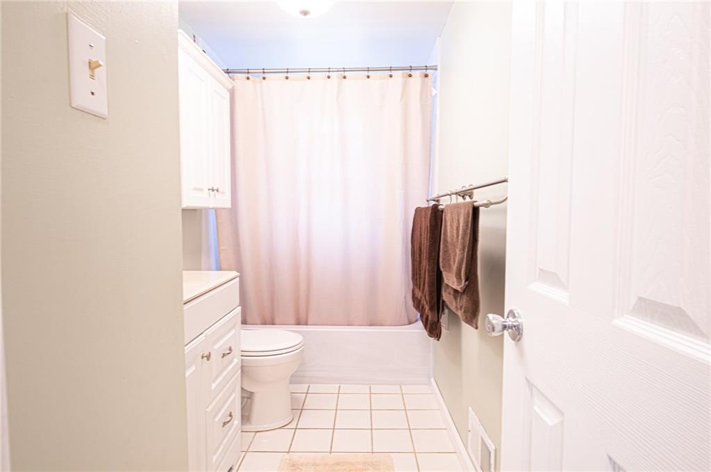 3013 Universal Road Pittsburgh, PA 15235 - Photo 9 of 21 Gallery Image 9