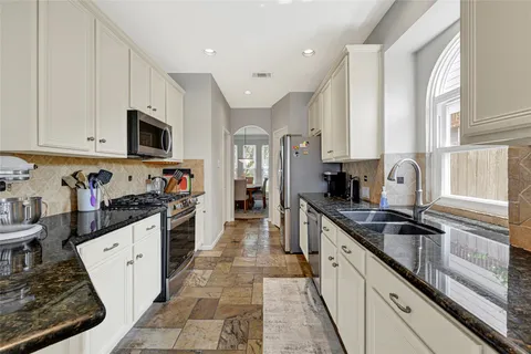 $360,000 | 6735 Cleft Stone Drive, Houston, TX 77084