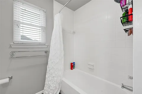 $360,000 | 6735 Cleft Stone Drive, Houston, TX 77084