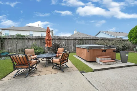 $360,000 | 6735 Cleft Stone Drive, Houston, TX 77084