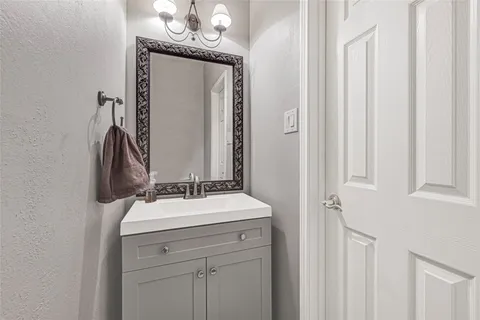 $360,000 | 6735 Cleft Stone Drive, Houston, TX 77084