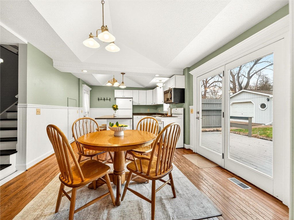 200 Genesee Street Avon, NY 14414 - Photo 8 of 35