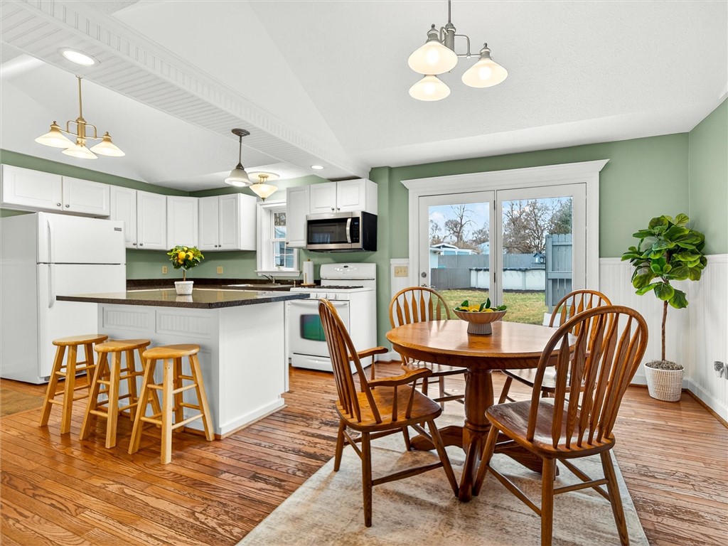 200 Genesee Street Avon, NY 14414 - Photo 9 of 35