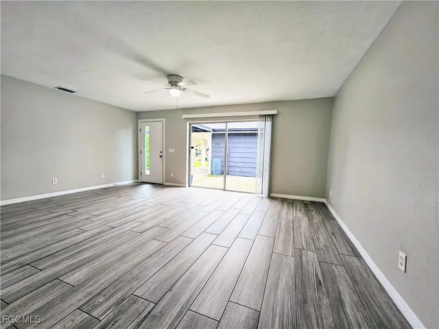 $1,650 | 523 Southeast 24th Avenue, Unit A, Cape Coral, FL 33990