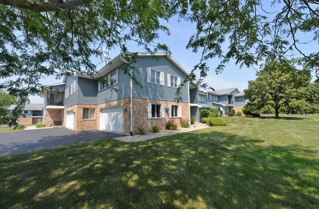 $265,000 | 1315 North Sunnyslope Drive, Unit 202, Mount Pleasant, WI 53406