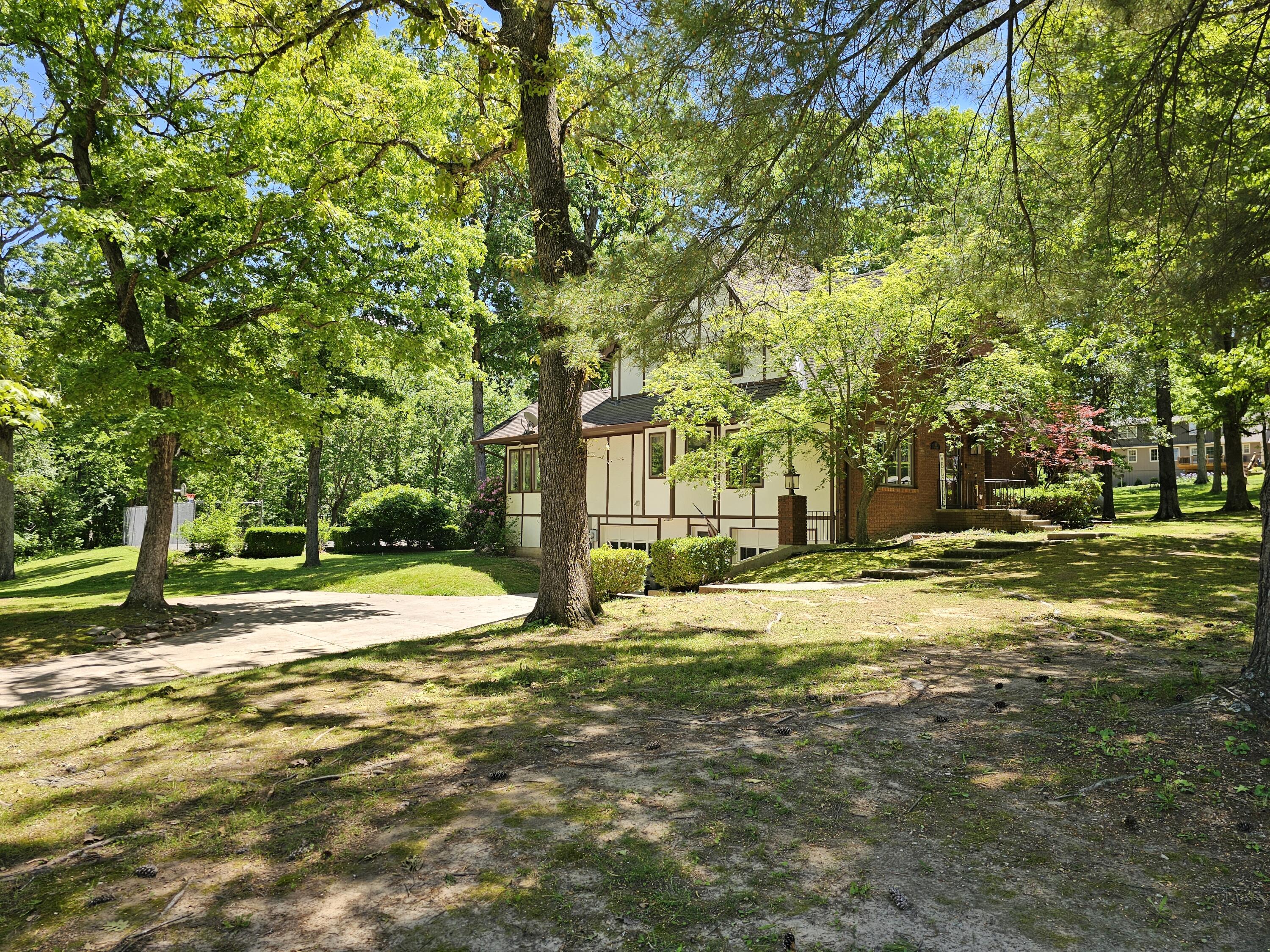 103 R J Lane Mount Vernon, MO 65712 - Photo 72 of 83 20260507_131134