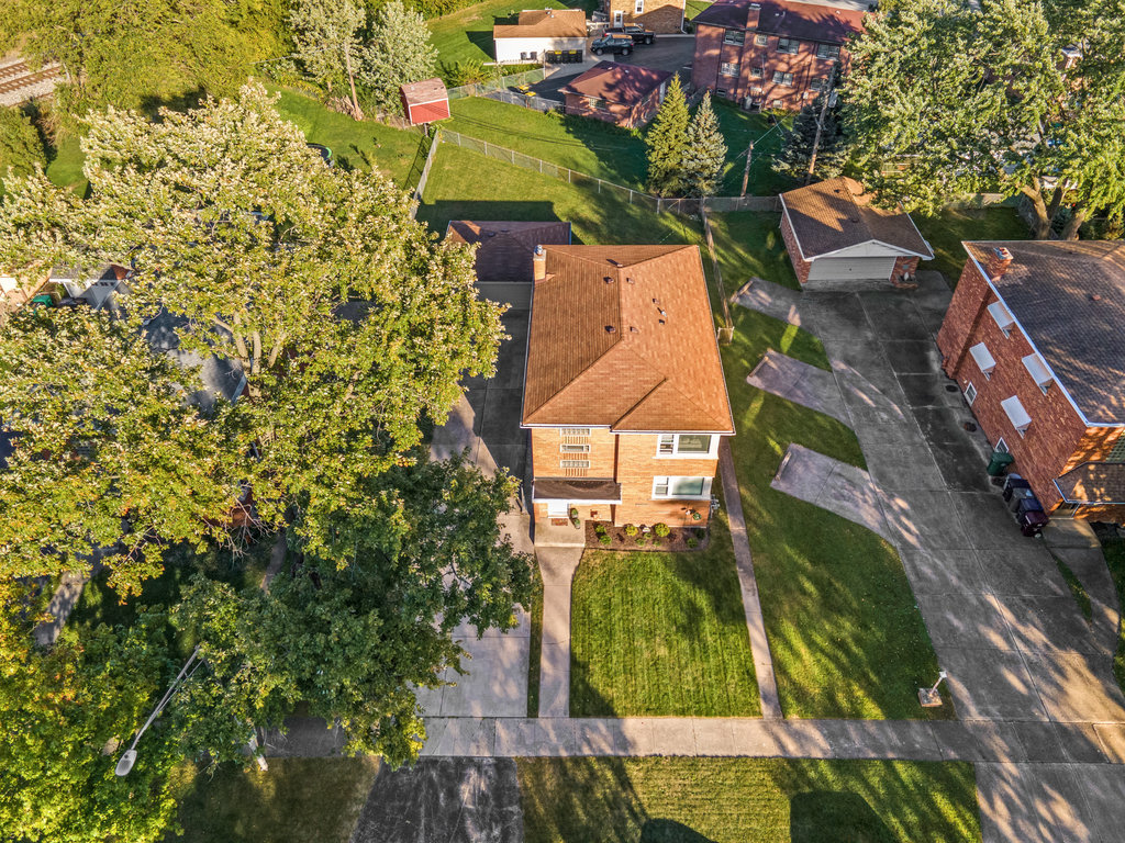 10537 Austin Avenue Chicago Ridge, IL 60415 - Photo 30 of 32 Gallery Image 30
