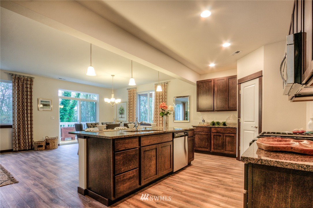 17829 3rd Avenue Southeast, Unit 38 Bothell, WA 98012 - Photo 2 of 9
