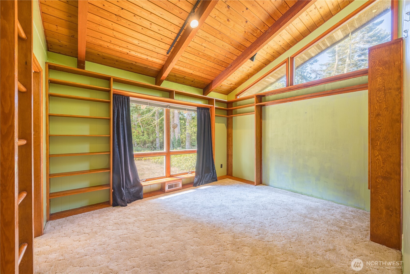 1175 Cameron Road Sequim, WA 98382 - Photo 28 of 39 a view of an empty room with a window