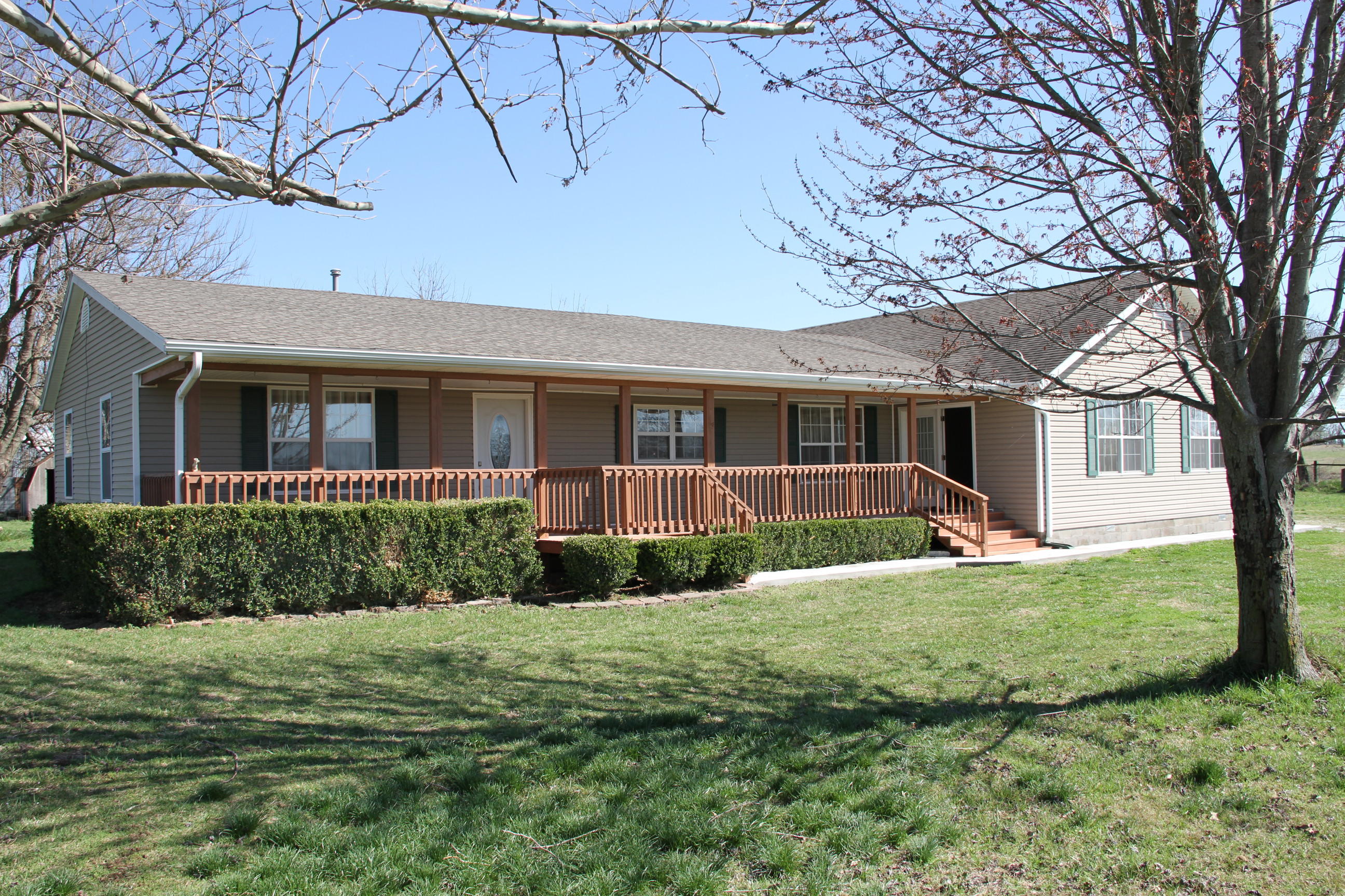 20189 Jaguar Road Neosho, MO 64850 - Photo 1 of 1 20189 jaguar 033