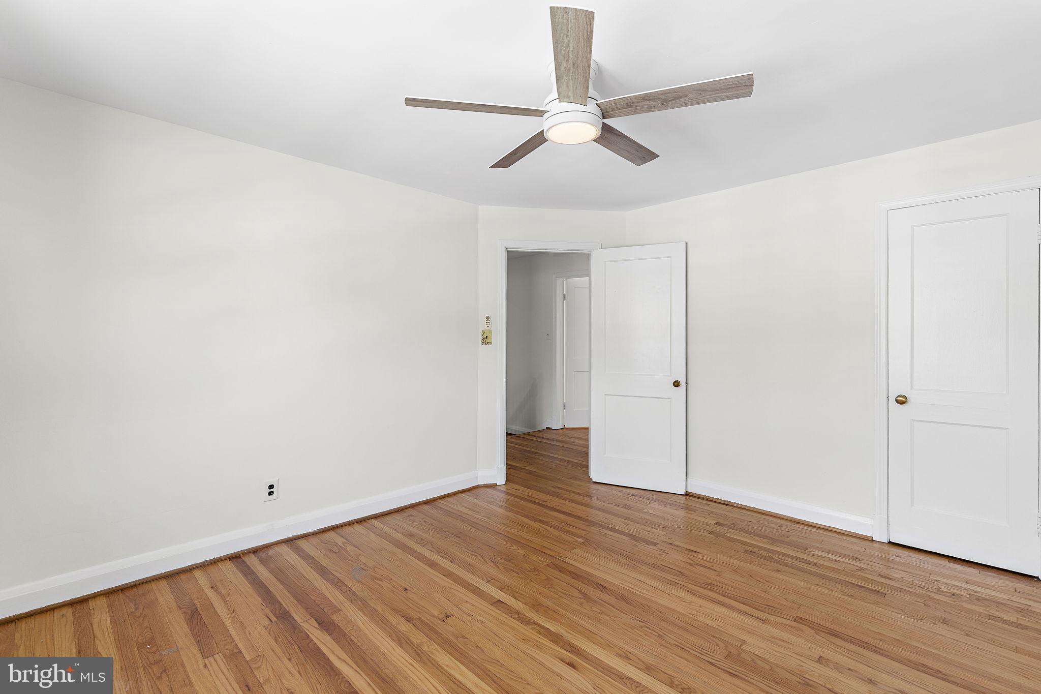 6125 Regent Park Road Baltimore, MD 21228 - Photo 16 of 39 Gallery Image 16