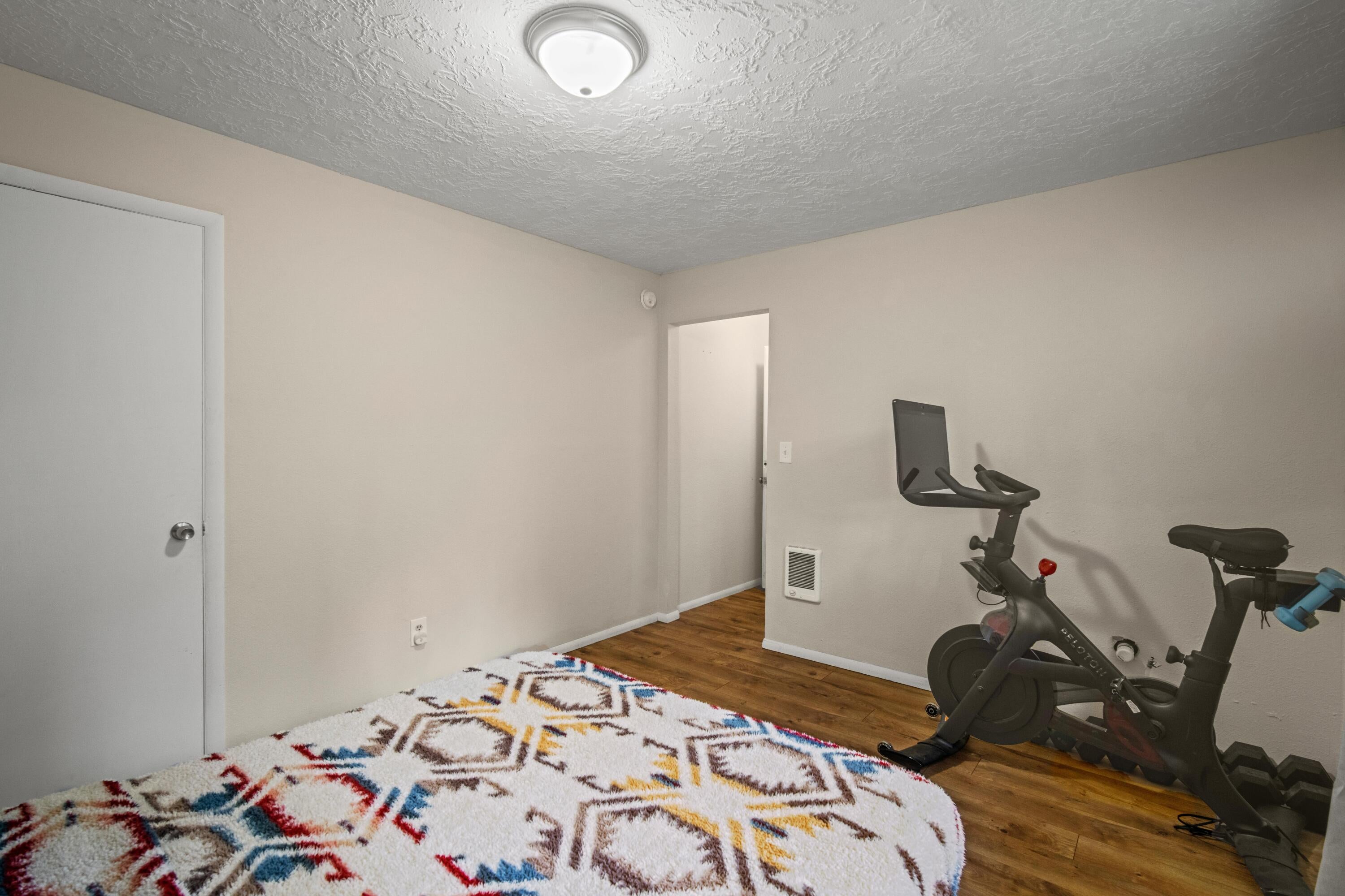 56078 Snow Goose Road Bend, OR 97707 - Photo 25 of 46 The flex room off of the detached garage isn't reflected in the main house square footage is perfect for a workout room, hobby room, artist studio or workshop.