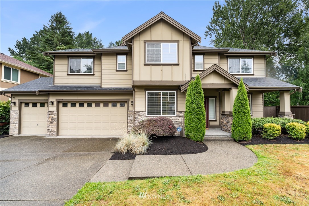 2202 Jones Avenue Northeast Renton, WA 98056 - Photo 1 of 25 Gallery Image 1