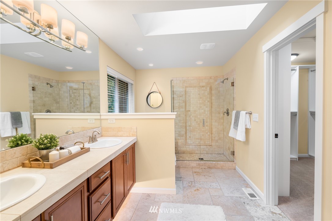 2202 Jones Avenue Northeast Renton, WA 98056 - Photo 15 of 25 Gallery Image 15