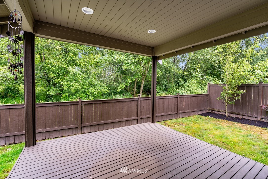 2202 Jones Avenue Northeast Renton, WA 98056 - Photo 24 of 25 Gallery Image 24