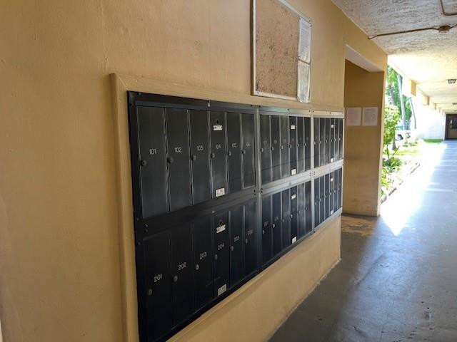 2145 Pierce Street, Unit 101 Hollywood, FL 33020 - Photo 24 of 24 Mailboxes same first floor