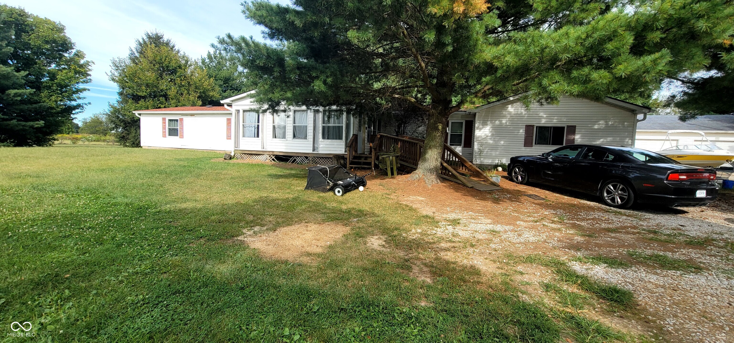 9265 North Evans Road Monrovia, IN 46157 - Photo 2 of 18